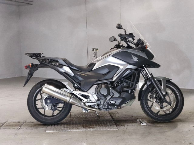HONDA NC750X DCT