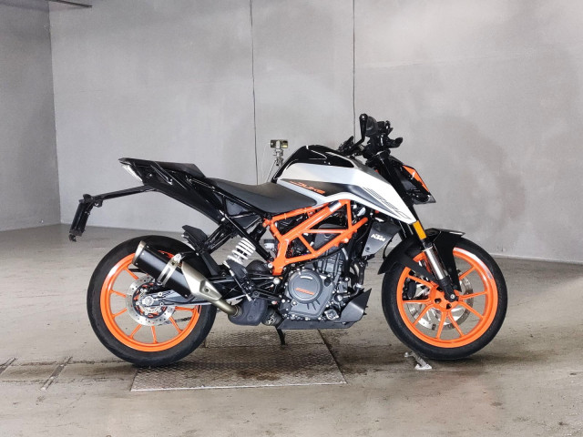 KTM 390 DUKE