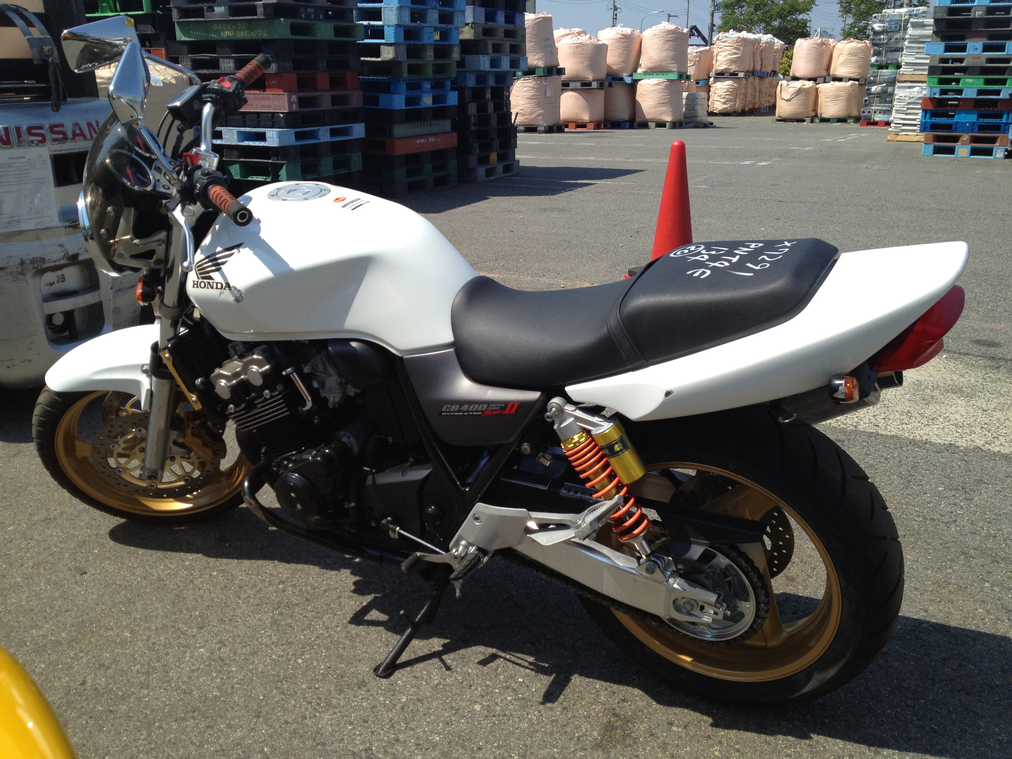 Honda CB 400 super four VTEC 2